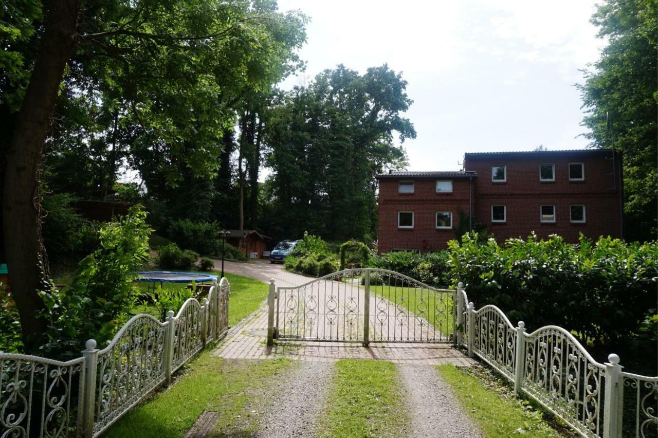 Ferienwohnung Am Muehlenpark Timmendorfer Strand Luaran gambar